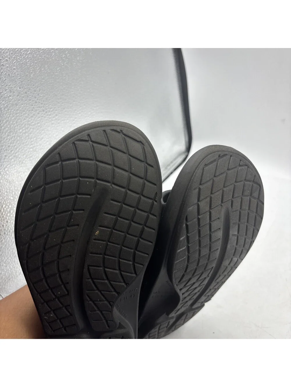 OOFOS ooahh slide